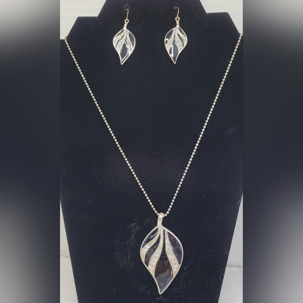 KC 3 Piece Jewelry Set Leaf design Black Enamel with Rhinestones in Silverstone